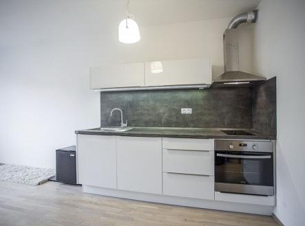 Pronájem bytu, 1+kk, 35 m²