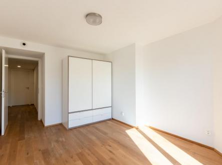 Pronájem bytu, 3+kk, 75 m²