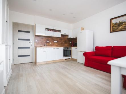 Pronájem bytu, 2+kk, 45 m²