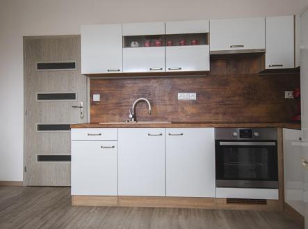 Pronájem bytu, 2+kk, 45 m²