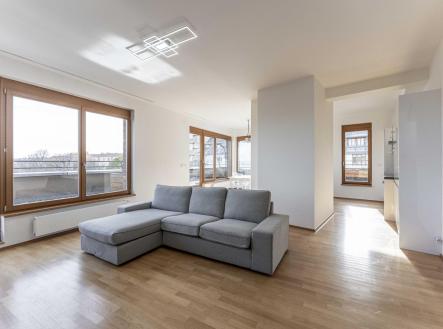 Pronájem bytu, 4+kk, 221 m²