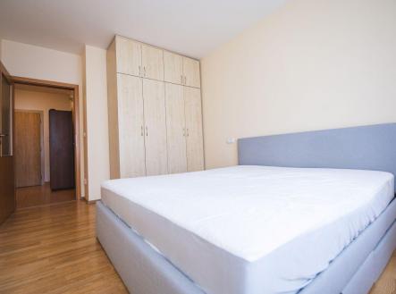 Pronájem bytu, 2+kk, 52 m²