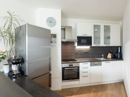 Pronájem bytu, 2+kk, 48 m²