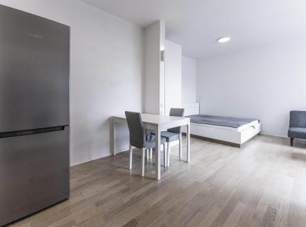 Pronájem bytu, 1+kk, 40 m²