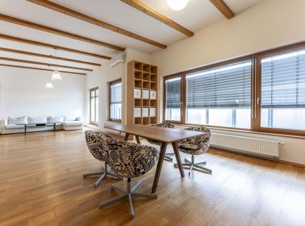 Pronájem bytu, 3+kk, 116 m²