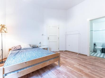 Pronájem bytu, 2+kk, 45 m²