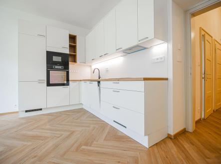 Pronájem bytu, 3+kk, 89 m²