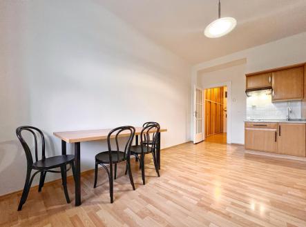Pronájem bytu, 2+kk, 50 m²