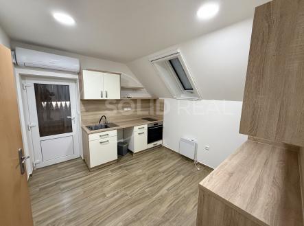 Pronájem bytu, 2+1, 50 m²