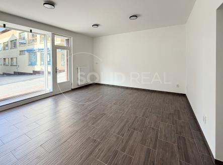 Pronájem obchodní prostor, 40 m²