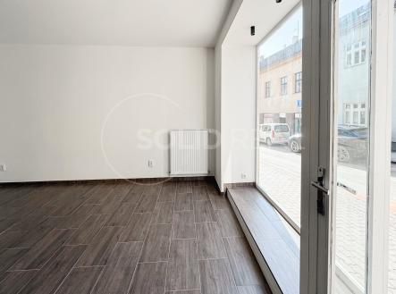 Pronájem obchodní prostor, 40 m²