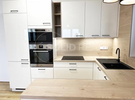 Pronájem bytu, 2+kk, 40 m²