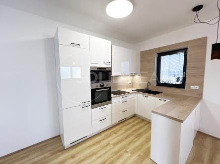 Pronájem bytu, 2+kk, 40 m²