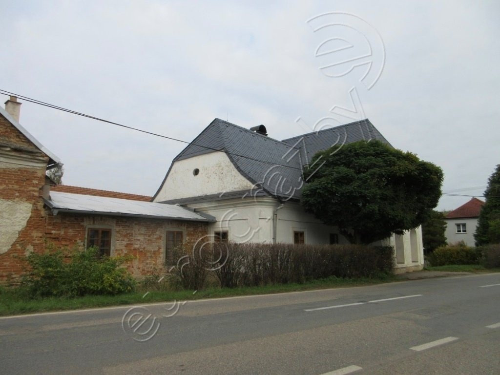 Dražby zemědělského objektu 240 m², Olší - Litava