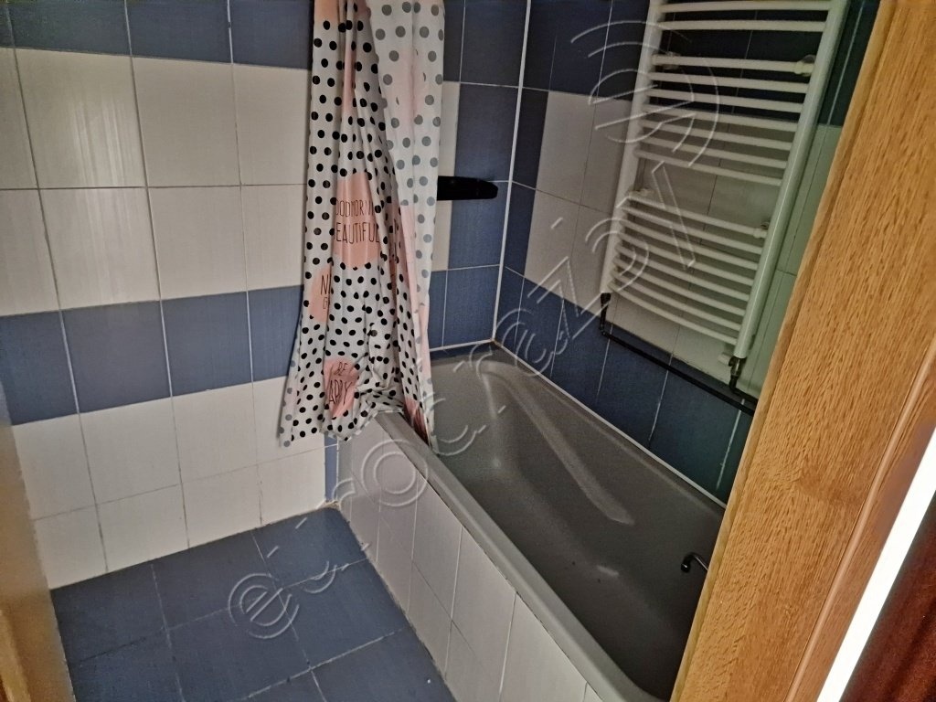 Dražby nemovitosti pro ubytování 750 m², Ostrov