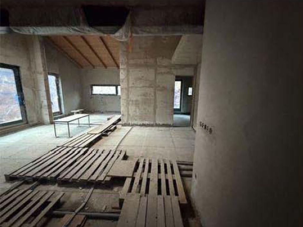 Dražby rodinného domu 216 m², Chuderov