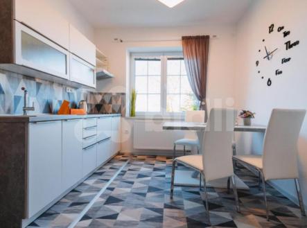 Pronájem bytu, 2+1, 50 m²