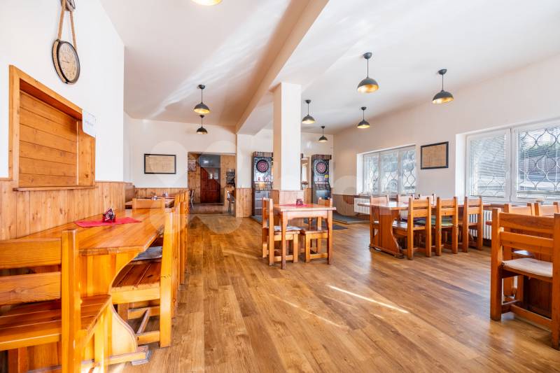 Prodej vyhlášené restaurace Střelnice pod lanovkou.