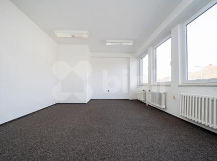 Pronájem - kanceláře, 24 m²