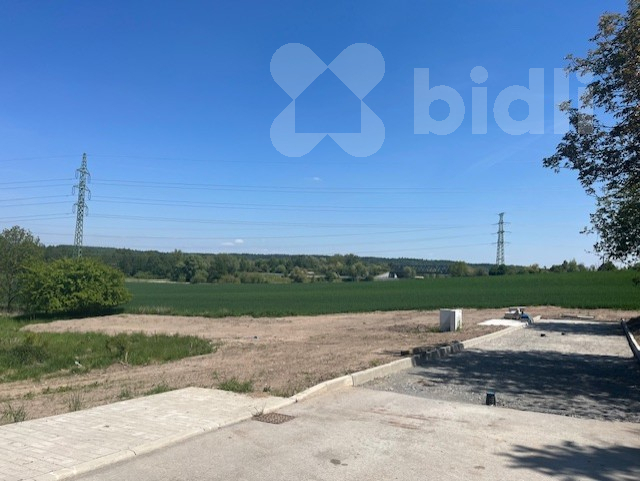 Prodej staveb. pozemku 1122 m2, Tuchlovice, okr. Kladno, 20 min. Praha