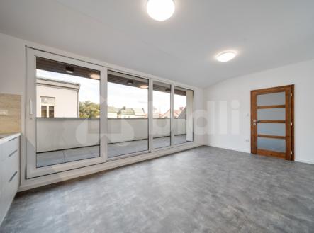 Pronájem bytu, 3+kk, 71 m² obrázek