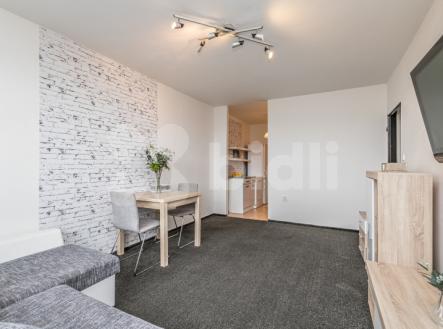 Pronájem bytu, 2+kk, 43 m²