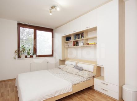 Pronájem bytu, 3+kk, 70 m²