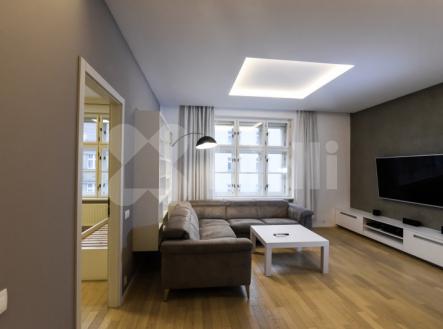 Pronájem bytu, 4+kk, 107 m²