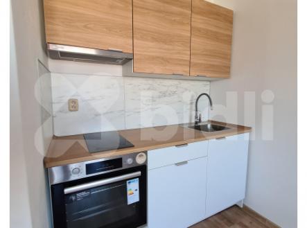 Pronájem bytu, 1+kk, 31 m²