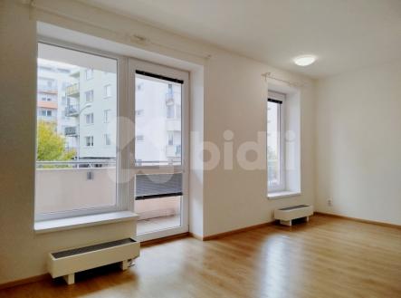 Pronájem bytu, 1+kk, 32 m²