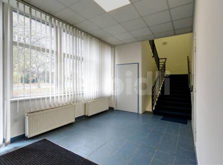 Pronájem kanceláře, 125 m²