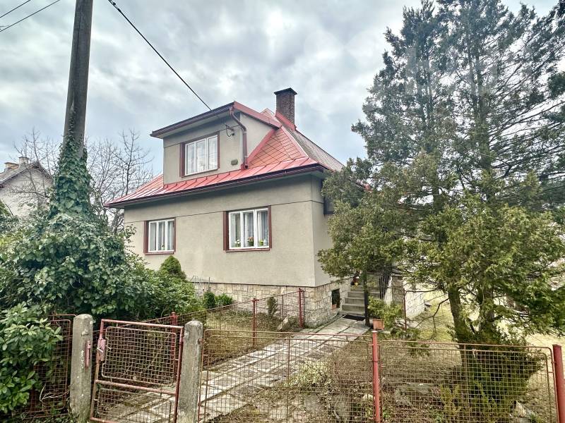 Prodej domu 160 m2 a pozemkem 1831 m2, Bozkov-okres Semily
