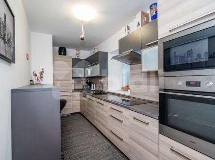 Prodej bytu, 4+1, 96 m²