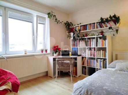 Pronájem bytu, 1+kk, 35 m²