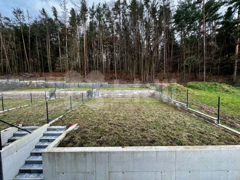 Prodej řadového domu 4+kk,152 m2, pozemek 580 m2,  Hluboká nad Vltavou