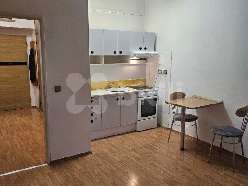 Pronájem bytu 1+KK, 30m2, Olomouc - Kanadská