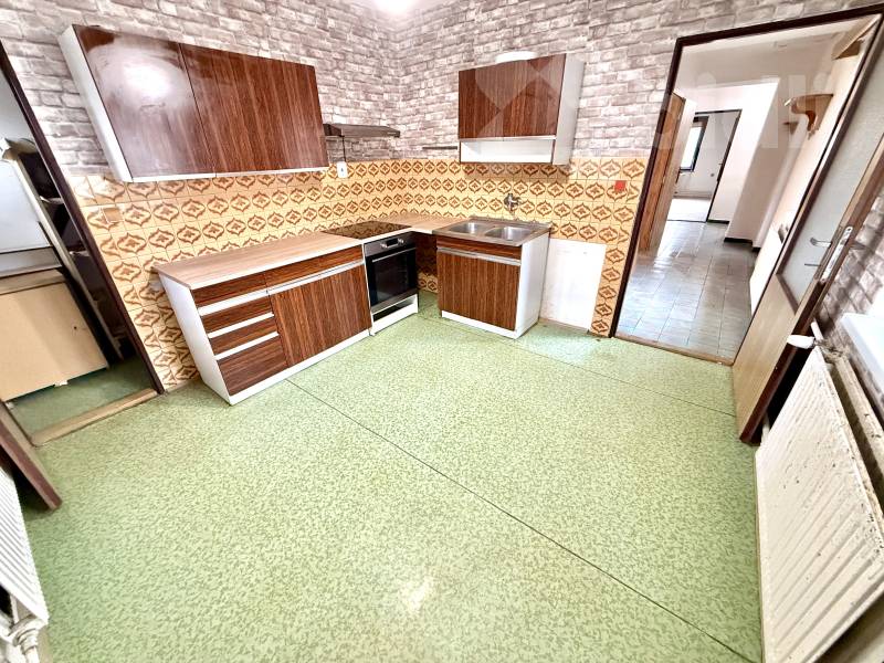 Pronájem bytu 3+1, 120 m2, v rodinném domě se zahradou, obec Nezamyslice, okr.Prostějov