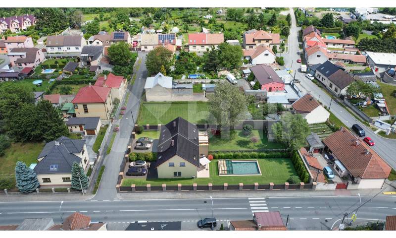 Prodej novostavby RD, 5+kk, 136m2, pozemek 655m2, Pletený Újezd