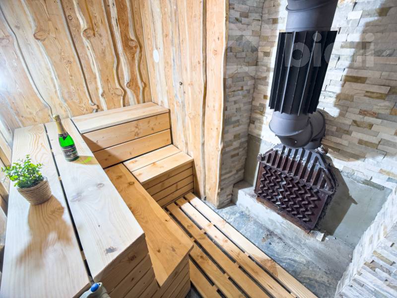 Prodej rodinného domu v obci Kvasiny s pozemkem 1045m2 !!! ZLEVNĚNO !!!