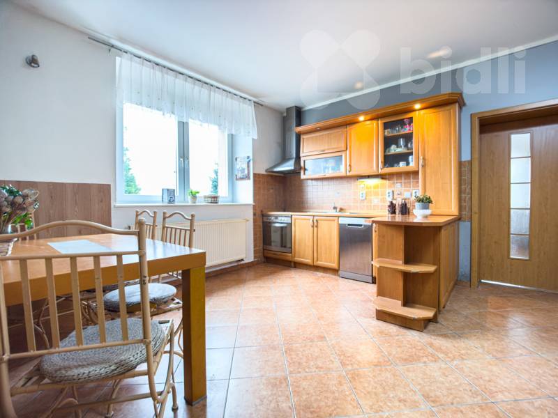 Exkluzivní prodej rodinný dům 115 m2, pozemek 1042 m2, Chválenice