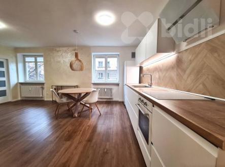 Pronájem bytu, 3+kk, 69 m²