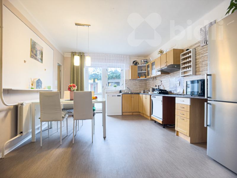 Prodej rodinného domu 199 m², pozemek 249 m²