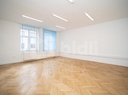 Prodej domu/vily, 1 400 m²