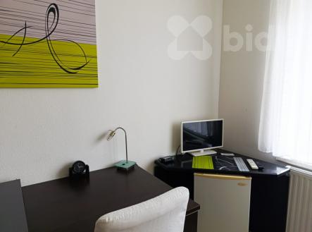 Pronájem bytu, 1+kk, 48 m²