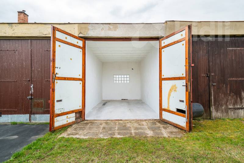 Prodej, garáž, Kučlín