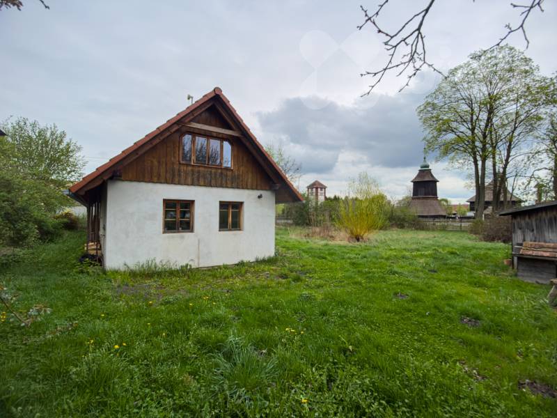 RD 121 m2, pozemek 4485 m2 s možností výstavby