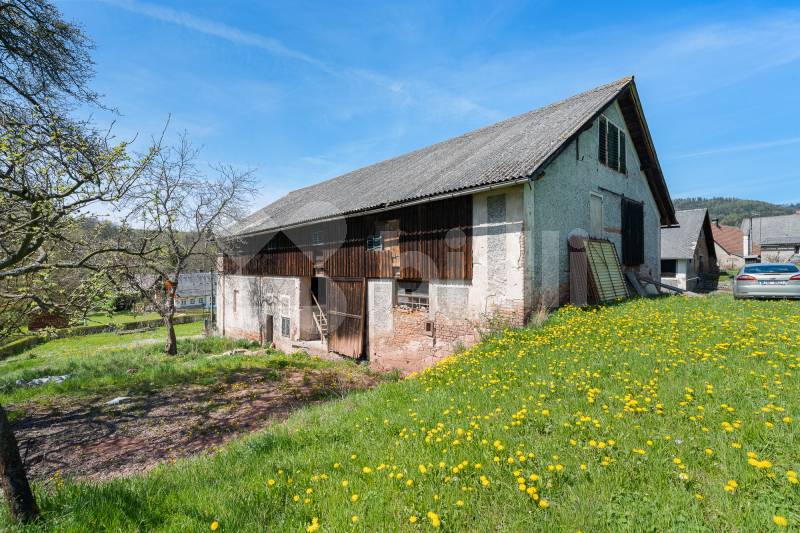 Prodej stodoly v Ruprechticích u Broumova