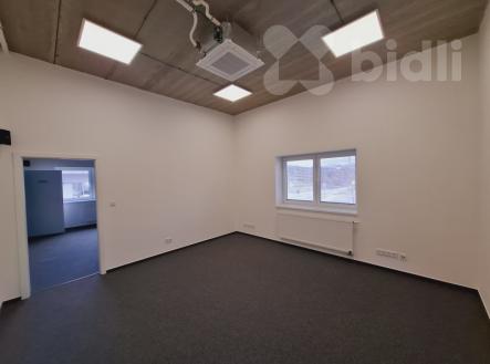 Pronájem - kanceláře, 47 m²