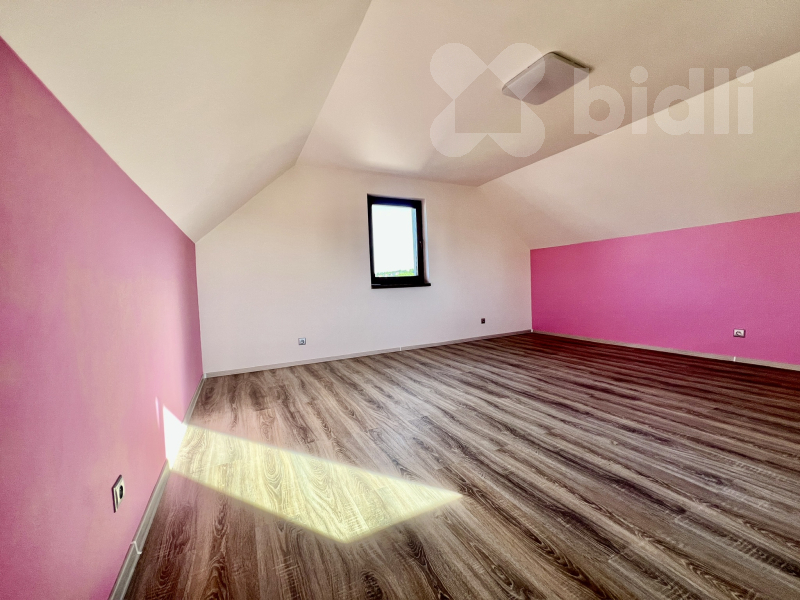 Exkluzivní prodej chata 2+kk, pozemek 389 m2, Plzeň - Litice