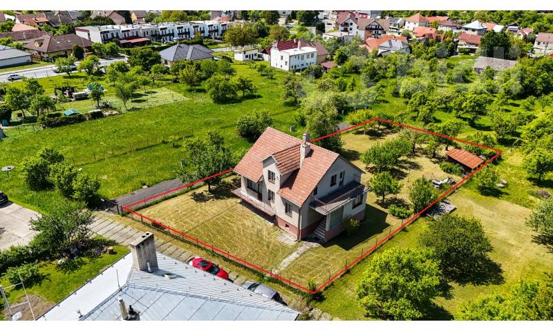 Prodej, rodinný dům 7+2 200 m2,  Lukov u Zlína